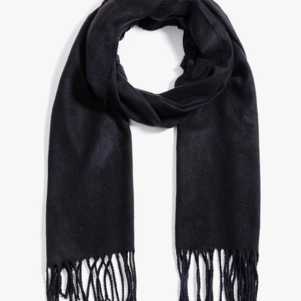 Black Scarf